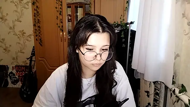 Adilily online show from 5, 6, 2026