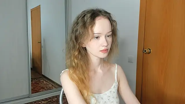 Snapshot of babymolly2 chatting on 12, 7, 2026 babymolly2 online show from 12, 7, 2026