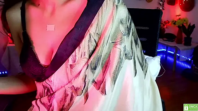 Yalinahotty online show from 30, 6, 2026