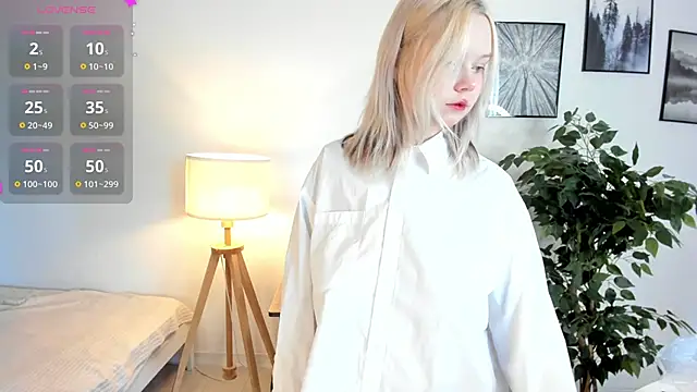 Shy nikka 4you online show from 18, 6, 2026