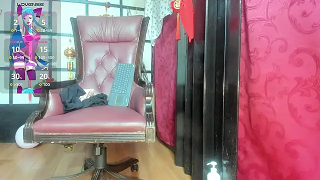  QueenMarilyn online show from 8, 7, 2026