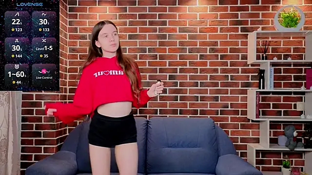 MyrtaMcclaney online show from 29, 5, 2026