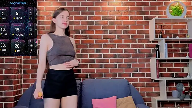 Snapshot of MyrtaMcclaney chatting on 11, 6, 2026 MyrtaMcclaney online show from 11, 6, 2026