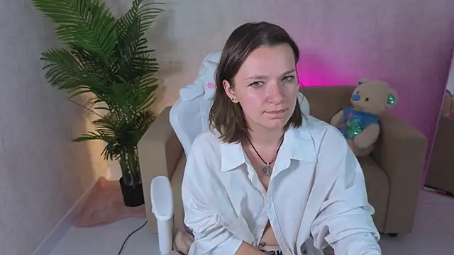 kira hatti online show from 27, 6, 2026
