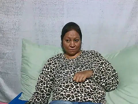IndianSexyMilf69 online show from 13, 6, 2026