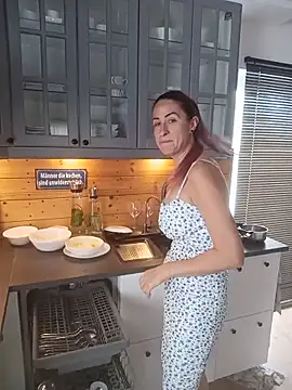 GermanMilfJasmin online show from 8, 6, 2026