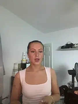 PoisonIvy x online show from 21, 6, 2026