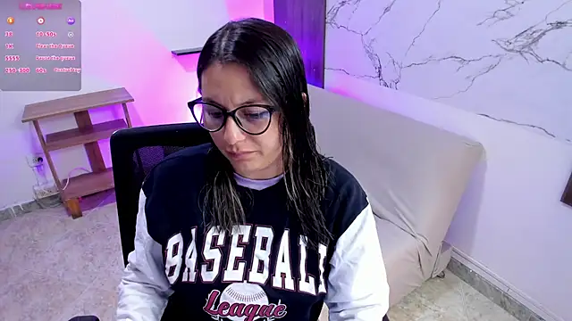 Snapshot of samantha_wilson chatting on 30, 6, 2026 samantha wilson online show from 30, 6, 2026