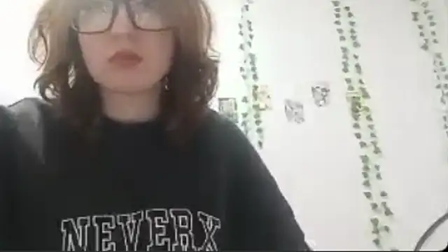 OliviaMoment online show from 15, 7, 2026