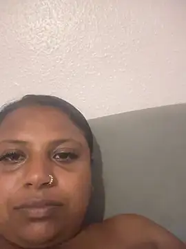 Snapshot of LittleMissGrippy chatting on 24, 6, 2026 LittleMissGrippy online show from 24, 6, 2026