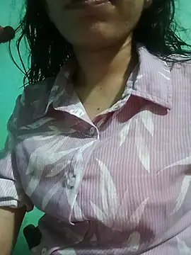 Snapshot of pyaari_tara chatting on 29, 6, 2026 pyaari tara online show from 29, 6, 2026
