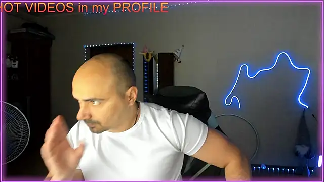 Snapshot of -SexyDaddy- chatting on 4, 6, 2026 -SexyDaddy- online show from 4, 6, 2026