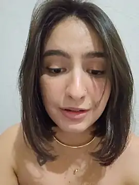 Snapshot of Juh_castro chatting on 9, 7, 2026 Juh castro online show from 9, 7, 2026
