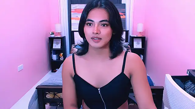 Snapshot of MiamoreAmara69 chatting on 9, 6, 2026 MiamoreAmara69 online show from 9, 6, 2026