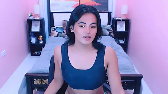 Snapshot of MiamoreAmara69 chatting on 23, 6, 2026 MiamoreAmara69 online show from 23, 6, 2026