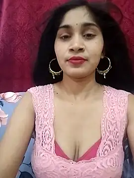 Naughty Kiara  online show from 24, 6, 2026
