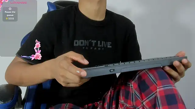 Maximiliano Young online show from 2, 7, 2026