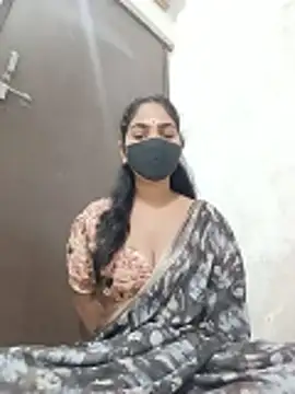 Snapshot of savita97567 chatting on 15, 6, 2026 savita97567 online show from 15, 6, 2026