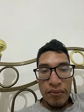Guillermo26j online show from 31, 5, 2026