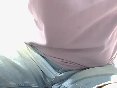 Snapshot of indiboy009 chatting on 6, 4, 2026 indiboy009 online show from 6, 4, 2026