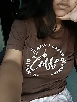 MissRiyaLive online show from 6, 7, 2026