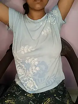 MissRiyaLive online show from 8, 7, 2026