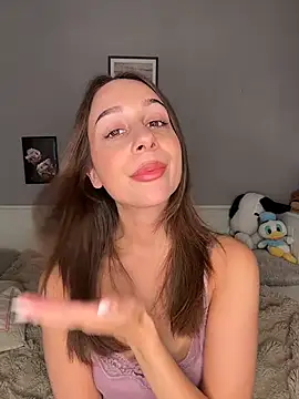ChiaraMauzi online show from 5, 6, 2026