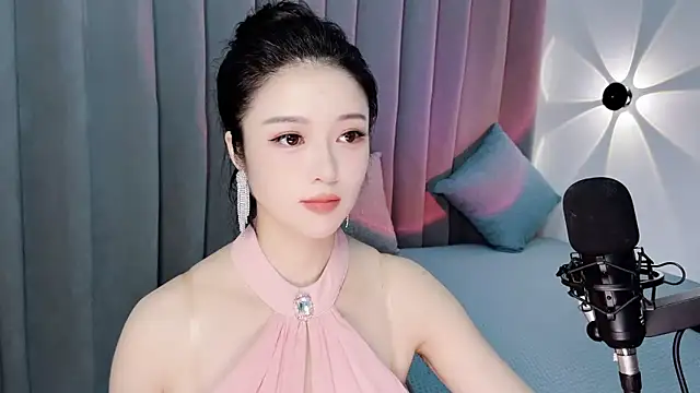 Momo-Wow online show from 1, 7, 2026