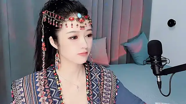 Momo-Wow online show from 10, 7, 2026