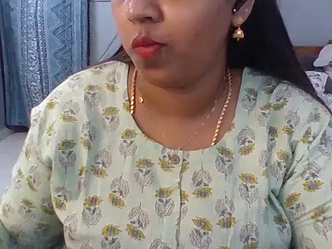 Snapshot of Tamil_hot_Meenu chatting on 17, 6, 2026 Tamil hot Meenu online show from 17, 6, 2026