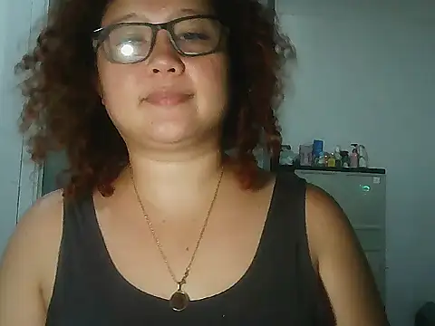 Snapshot of bitchychubby chatting on 13, 7, 2026 bitchychubby online show from 13, 7, 2026
