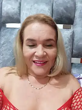 Sara hilton02 online show from 5, 6, 2026