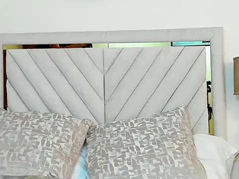 LaylaFerrer online show from 8, 6, 2026