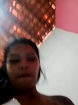 Snapshot of Silmara21 chatting on 15, 6, 2026 Silmara21 online show from 15, 6, 2026