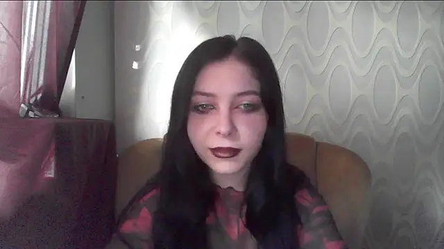 Snapshot of RileyTight chatting on 8, 6, 2026 RileyTight online show from 8, 6, 2026