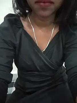 Sexy-Zeenat online show from 19, 7, 2026