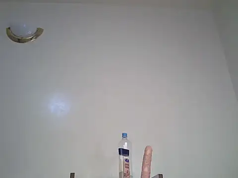 Snapshot of LeenOwem chatting on 18, 7, 2026 LeenOwem online show from 18, 7, 2026