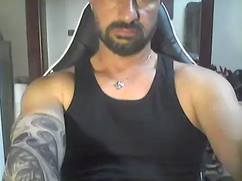 Snapshot of francesc80 chatting on 6, 6, 2026 francesc80 online show from 6, 6, 2026