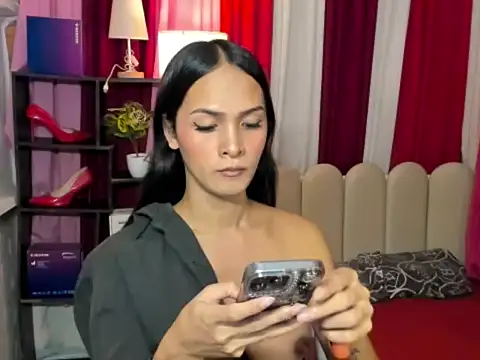 Snapshot of XxBeautyxX chatting on 13, 6, 2026 XxBeautyxX online show from 13, 6, 2026