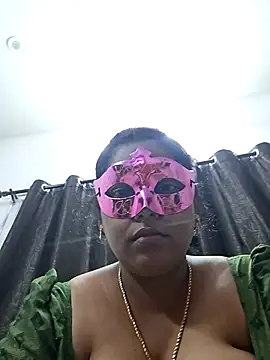 Snapshot of Hot_Sreeja_Tamil chatting on 30, 7, 2026 Hot Sreeja Tamil online show from 30, 7, 2026
