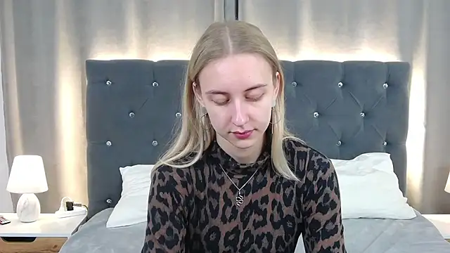 Snapshot of LirienVexx chatting on 27, 6, 2026 LirienVexx online show from 27, 6, 2026
