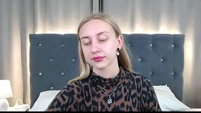 Snapshot of LirienVexx chatting on 18, 7, 2026 LirienVexx online show from 18, 7, 2026