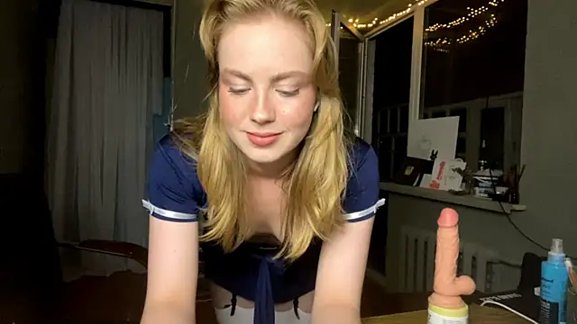 Snapshot of LollyAngel chatting on 18, 7, 2026 LollyAngel online show from 18, 7, 2026