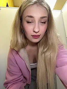 Polly Pop online show from 5, 7, 2026