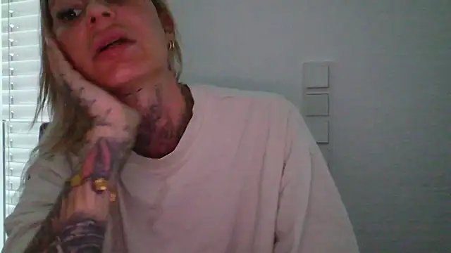 Snapshot of Sierablum chatting on 20, 6, 2026 Sierablum online show from 20, 6, 2026