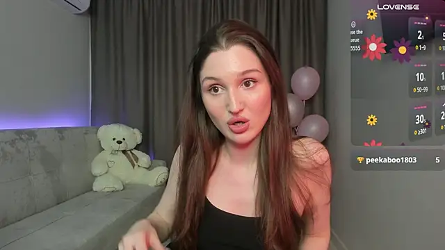 Snapshot of tender_babyyy chatting on 18, 6, 2026 tender babyyy online show from 18, 6, 2026