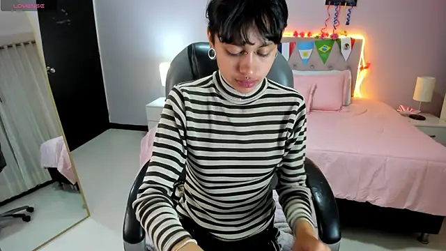 kat cute   online show from 21, 6, 2026