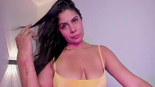 antonella lee x online show from 24, 6, 2026