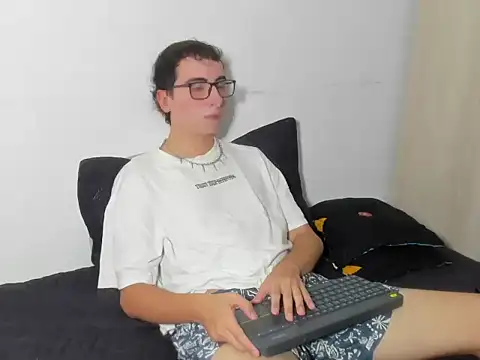 MiloGM  online show from 26, 6, 2026