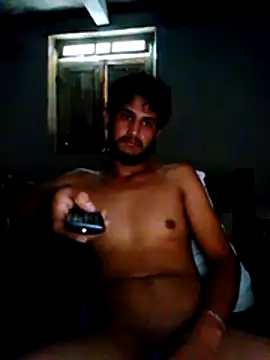 Snapshot of CharlyLmv201 chatting on 17, 7, 2026 CharlyLmv201 online show from 17, 7, 2026